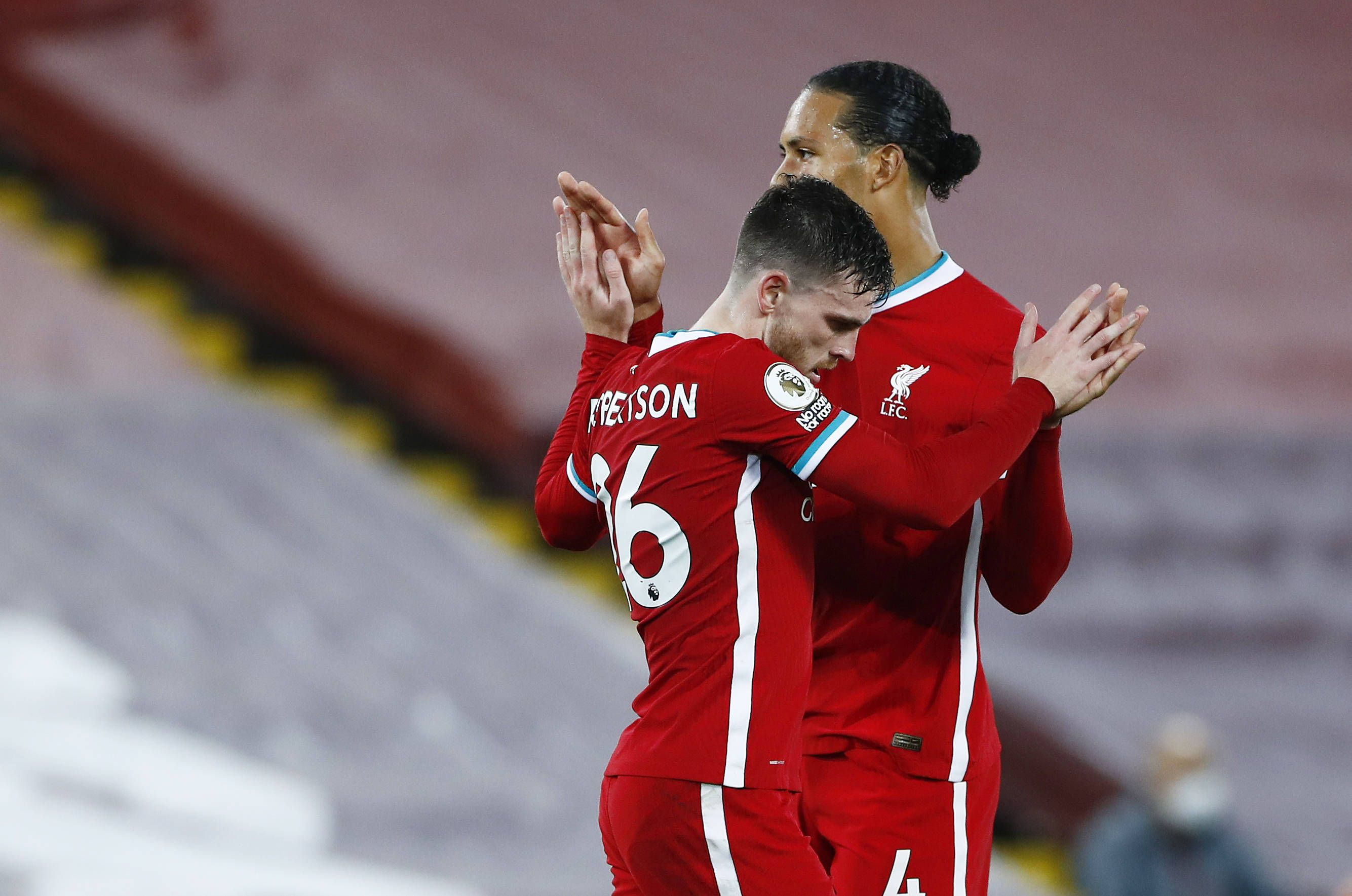 看台发生了 看台发生了