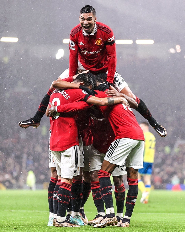 他在门前的 他在门前的